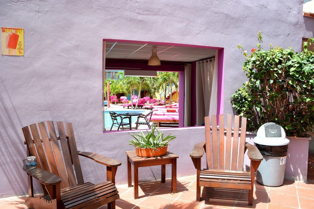 The Ritz Hostel Willemstad Dış mekan fotoğraf