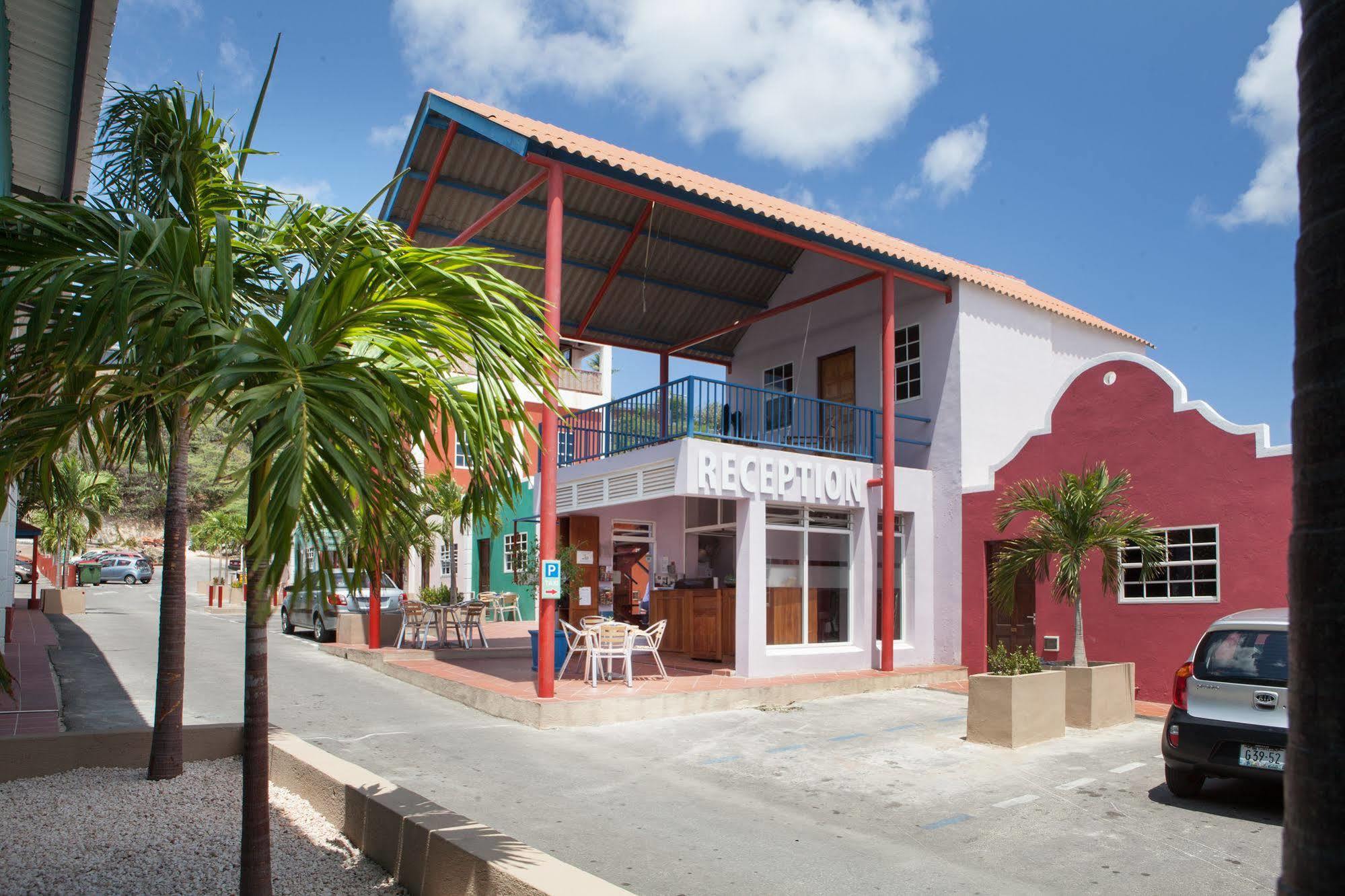 The Ritz Hostel Willemstad Dış mekan fotoğraf
